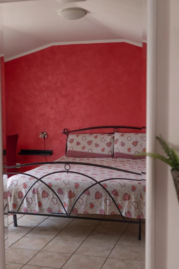 Emotions Bed and Breakfast Φιουμιτσίνο Εξωτερικό φωτογραφία