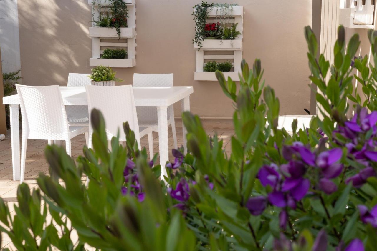 Emotions Bed and Breakfast Φιουμιτσίνο Εξωτερικό φωτογραφία
