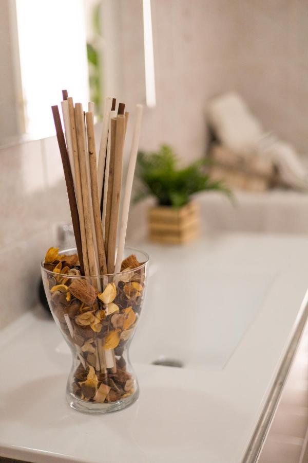 Emotions Bed and Breakfast Φιουμιτσίνο Εξωτερικό φωτογραφία