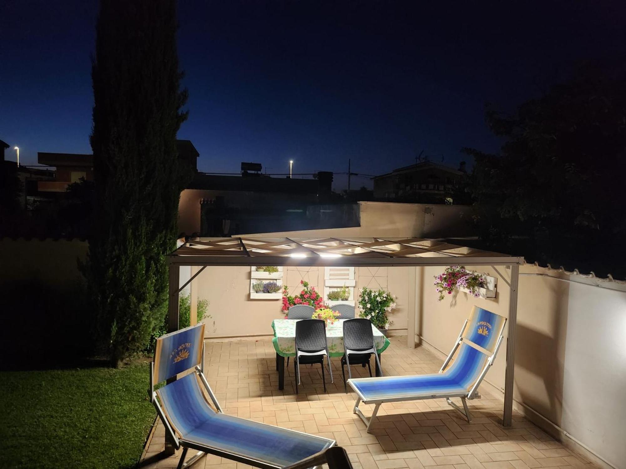 Emotions Bed and Breakfast Φιουμιτσίνο Εξωτερικό φωτογραφία