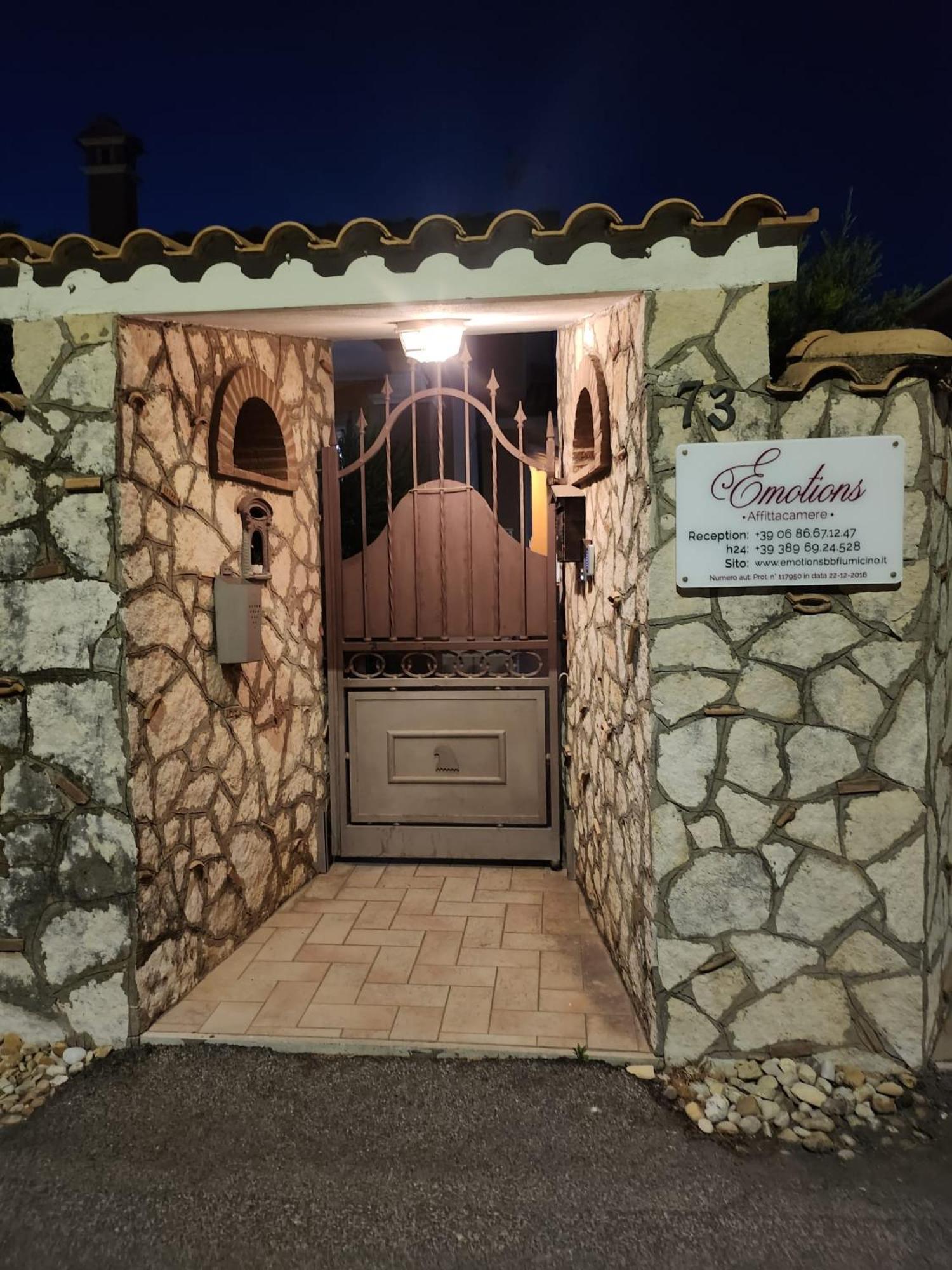 Emotions Bed and Breakfast Φιουμιτσίνο Εξωτερικό φωτογραφία