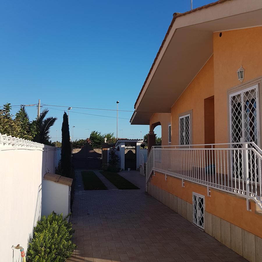 Emotions Bed and Breakfast Φιουμιτσίνο Εξωτερικό φωτογραφία